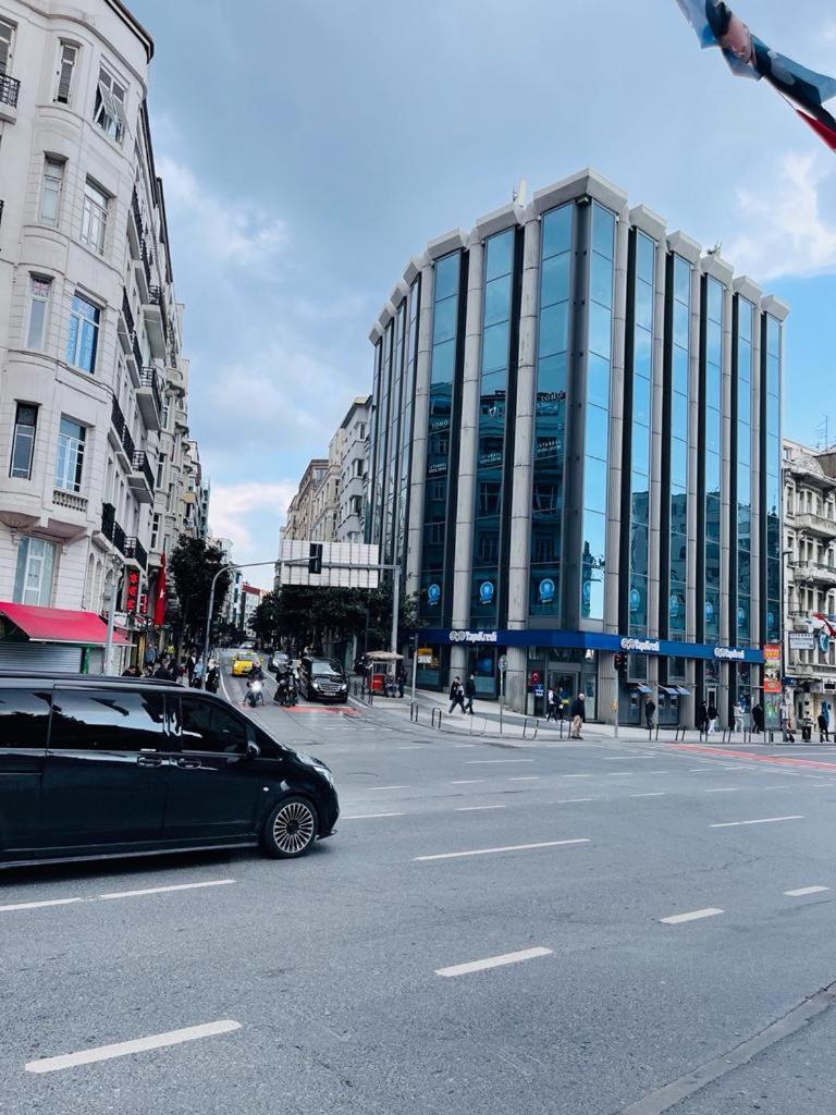 Aymira Suite Hotel Istanbul Exterior photo