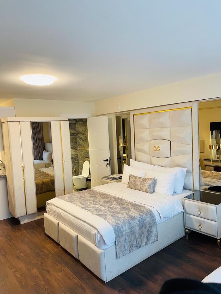 Aymira Suite Hotel Istanbul Room photo